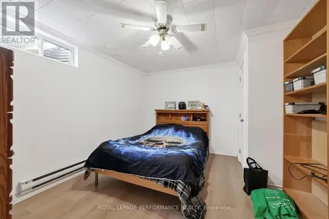 1824 Elgin Street Cornwall ON K6J 5C1