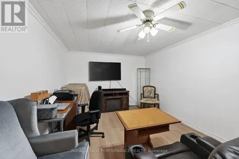 1824 Elgin Street Cornwall ON K6J 5C1