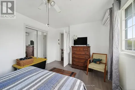 1824 Elgin Street Cornwall ON K6J 5C1