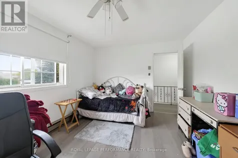 1824 Elgin Street Cornwall ON K6J 5C1