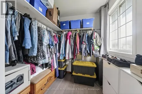 1824 Elgin Street Cornwall ON K6J 5C1