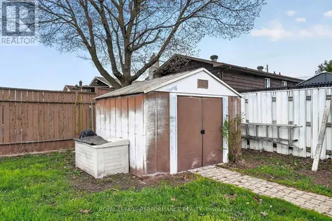 1824 Elgin Street Cornwall ON K6J 5C1