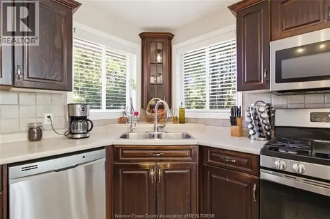 416 Lillian Lane Lakeshore ON N0R 1A0
