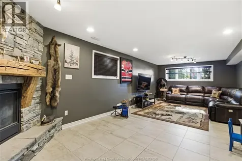 416 Lillian Lane Lakeshore ON N0R 1A0