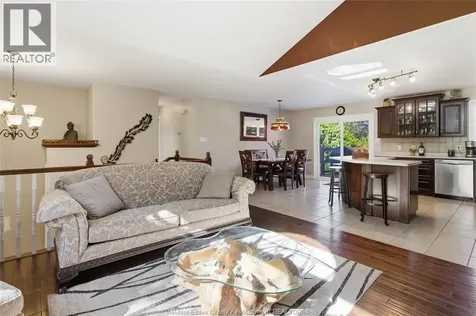 416 Lillian Lane Lakeshore ON N0R 1A0