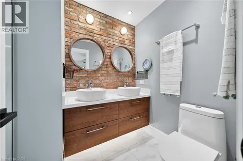 51 President Drive Stoney Creek ON L8G 4H2