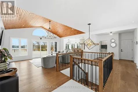 2667 Mary Nichols Road Selwyn ON K0L 2H0