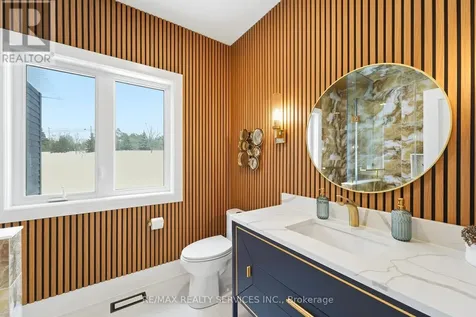 2667 Mary Nichols Road Selwyn ON K0L 2H0