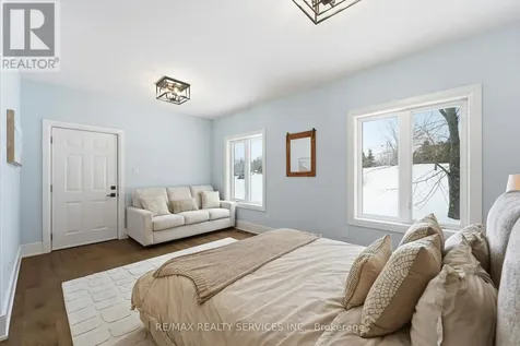 2667 Mary Nichols Road Selwyn ON K0L 2H0