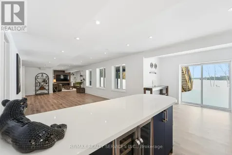 2667 Mary Nichols Road Selwyn ON K0L 2H0