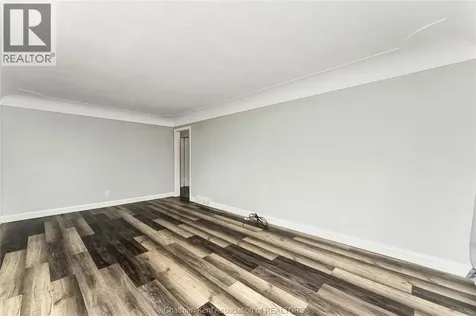 864 Mcnaughton Avenue East Chatham ON N7L 0E4