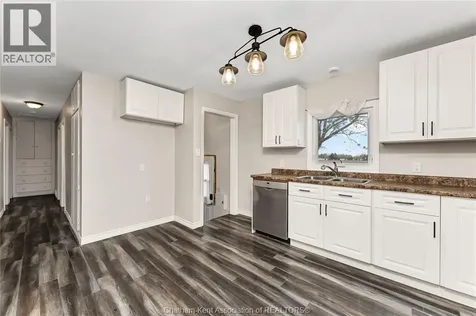 864 Mcnaughton Avenue East Chatham ON N7L 0E4