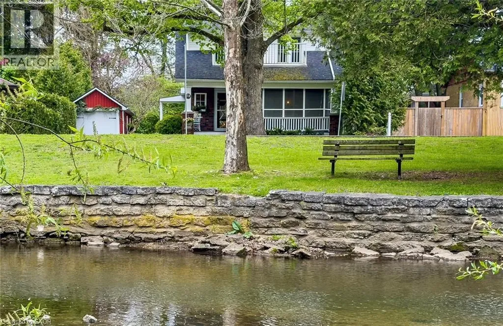 72 Crescent Boulevard Simcoe ON N3Y 2K8