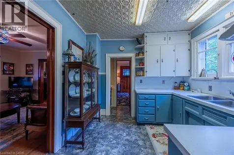 72 Crescent Boulevard Simcoe ON N3Y 2K8