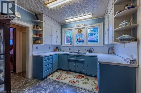 72 Crescent Boulevard Simcoe ON N3Y 2K8