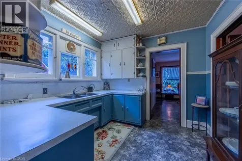 72 Crescent Boulevard Simcoe ON N3Y 2K8