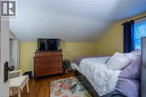 72 Crescent Boulevard Simcoe ON N3Y 2K8
