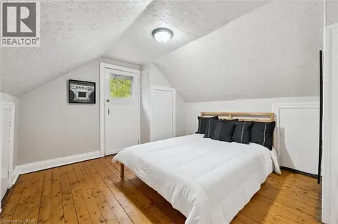 237 Borden Avenue South Kitchener ON N2G 3S1