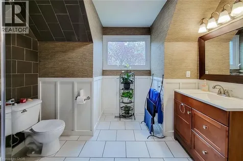 49 Ashwood Drive Cambridge ON N3C 3H7