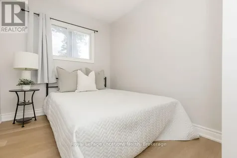 56 68th Street North Wasaga Beach ON L9Z 1T8