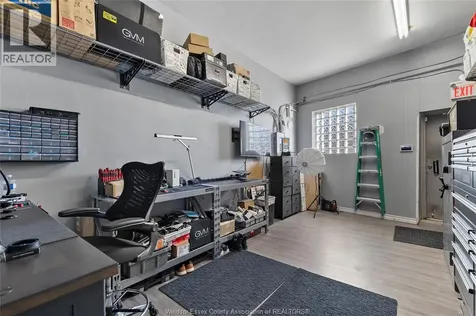1169-1181 Tecumseh Road East Windsor ON N8W 1V5