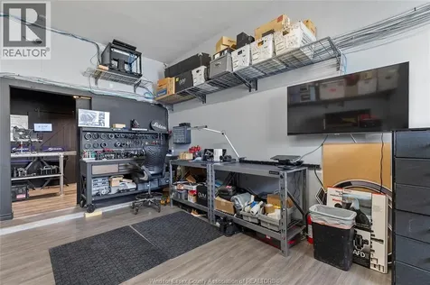 1169-1181 Tecumseh Road East Windsor ON N8W 1V5