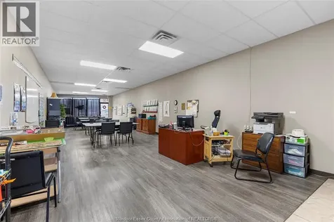 1169-1181 Tecumseh Road East Windsor ON N8W 1V5