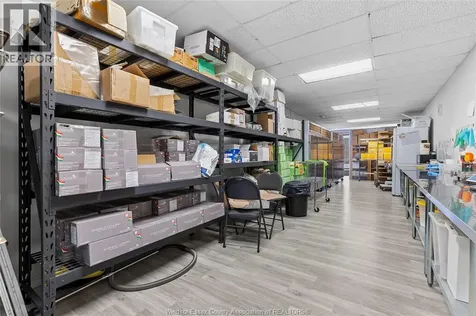 1169-1181 Tecumseh Road East Windsor ON N8W 1V5