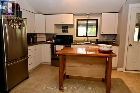 209 Dill St Street Bracebridge ON P1L 1E6