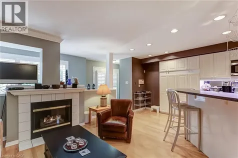 1084 Queen Street West Mississauga ON L5H 4K4