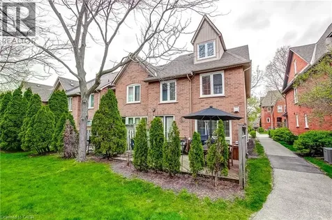 1084 Queen Street West Mississauga ON L5H 4K4