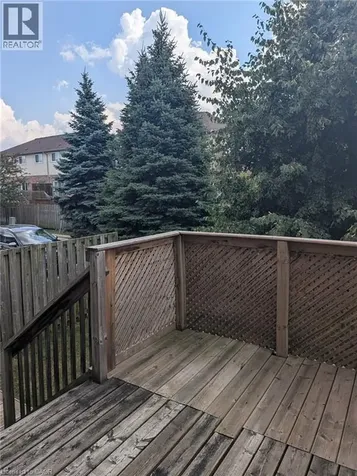 40 Dartmouth Gate Stoney Creek ON L8E 0C4