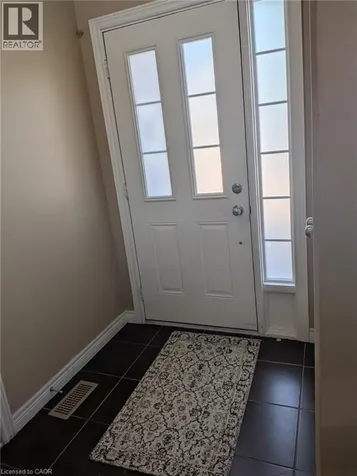 40 Dartmouth Gate Stoney Creek ON L8E 0C4