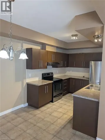 40 Dartmouth Gate Stoney Creek ON L8E 0C4