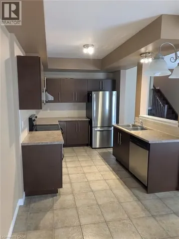 40 Dartmouth Gate Stoney Creek ON L8E 0C4