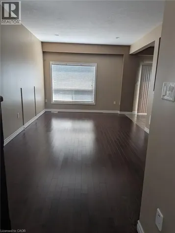 40 Dartmouth Gate Stoney Creek ON L8E 0C4