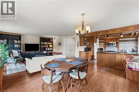 3 San Pedro Drive Hamilton ON L9C 2C4