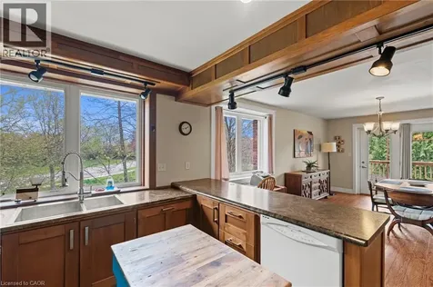 3 San Pedro Drive Hamilton ON L9C 2C4