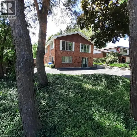 3 San Pedro Drive Hamilton ON L9C 2C4