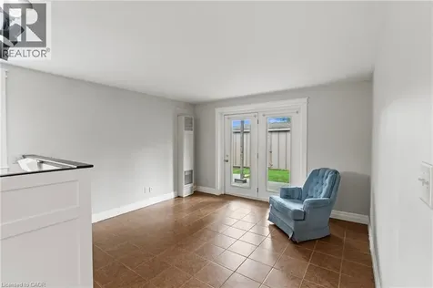 3 San Pedro Drive Hamilton ON L9C 2C4