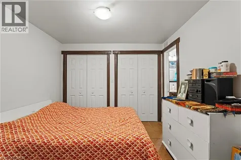 3 San Pedro Drive Hamilton ON L9C 2C4