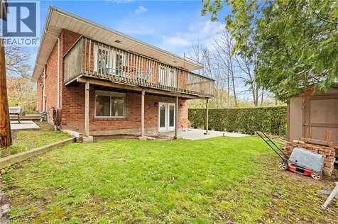 3 San Pedro Drive Hamilton ON L9C 2C4