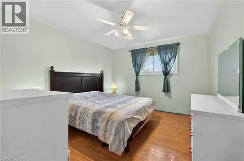45 Leckie Avenue Stoney Creek ON L8J 2S7