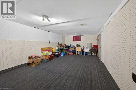 45 Leckie Avenue Stoney Creek ON L8J 2S7
