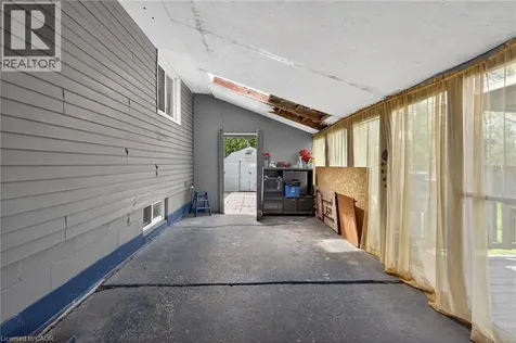 45 Leckie Avenue Stoney Creek ON L8J 2S7
