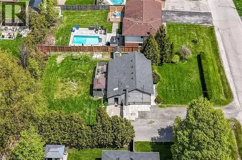 45 Leckie Avenue Stoney Creek ON L8J 2S7
