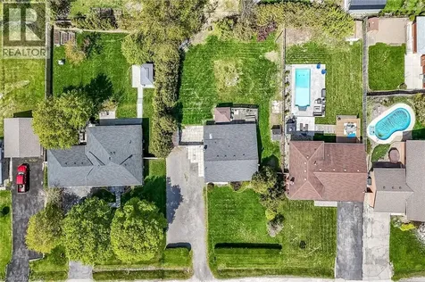 45 Leckie Avenue Stoney Creek ON L8J 2S7