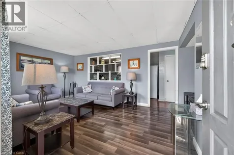 45 Leckie Avenue Stoney Creek ON L8J 2S7