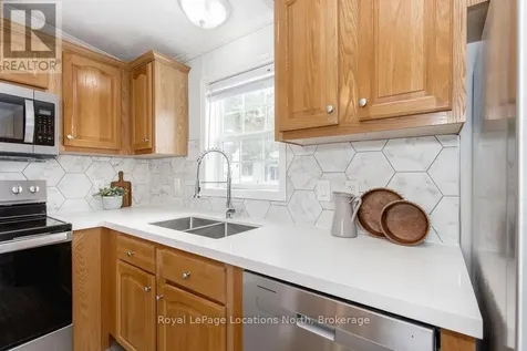 89 Georgian Glen Drive Wasaga Beach ON L9Z 1K8