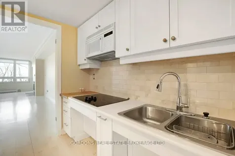 3099 Carling Avenue Ottawa ON K2H 5A6